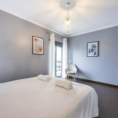 Apartment Ocean Horizon Luxury